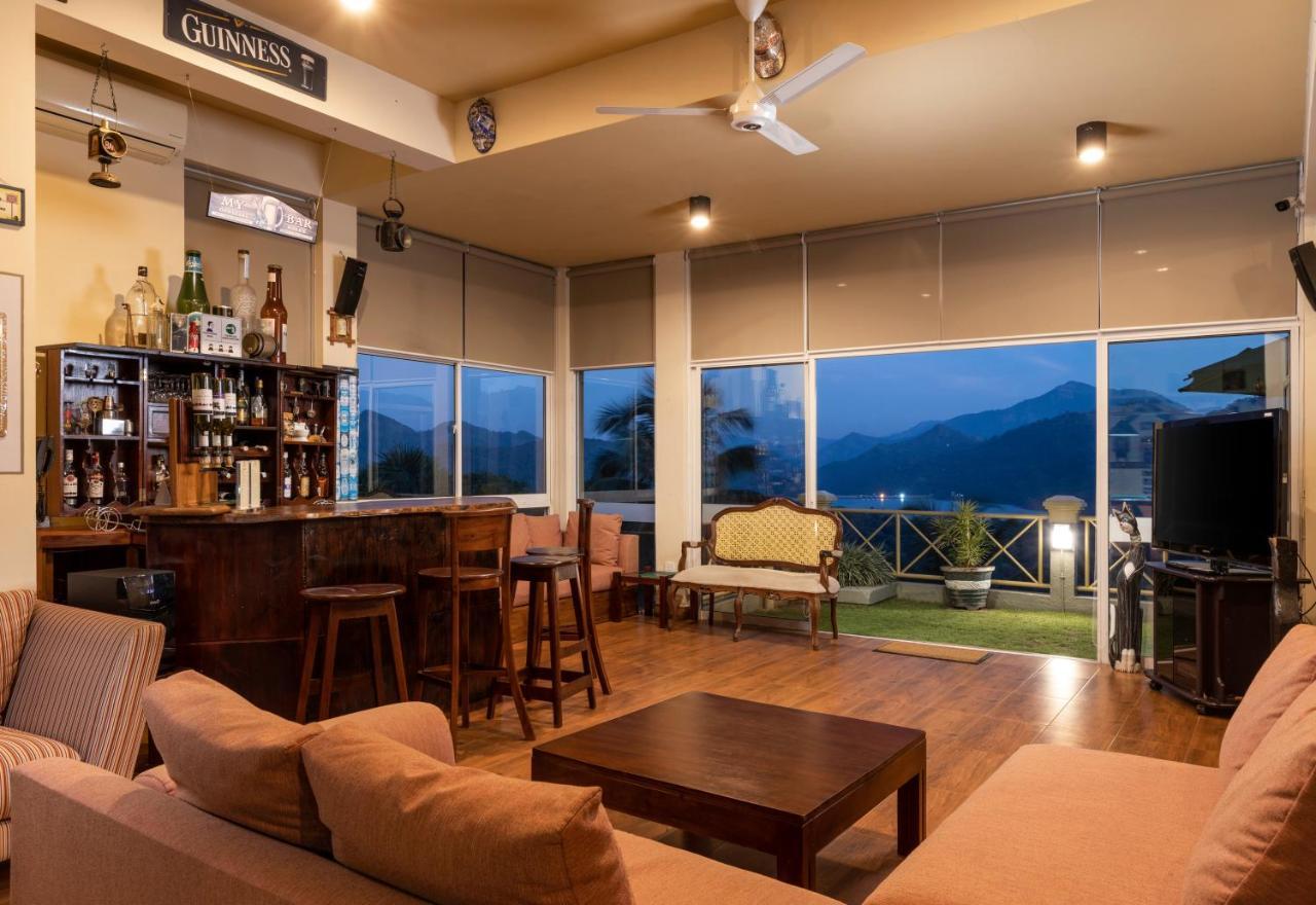 The Albatross, Kandy Digana Dış mekan fotoğraf