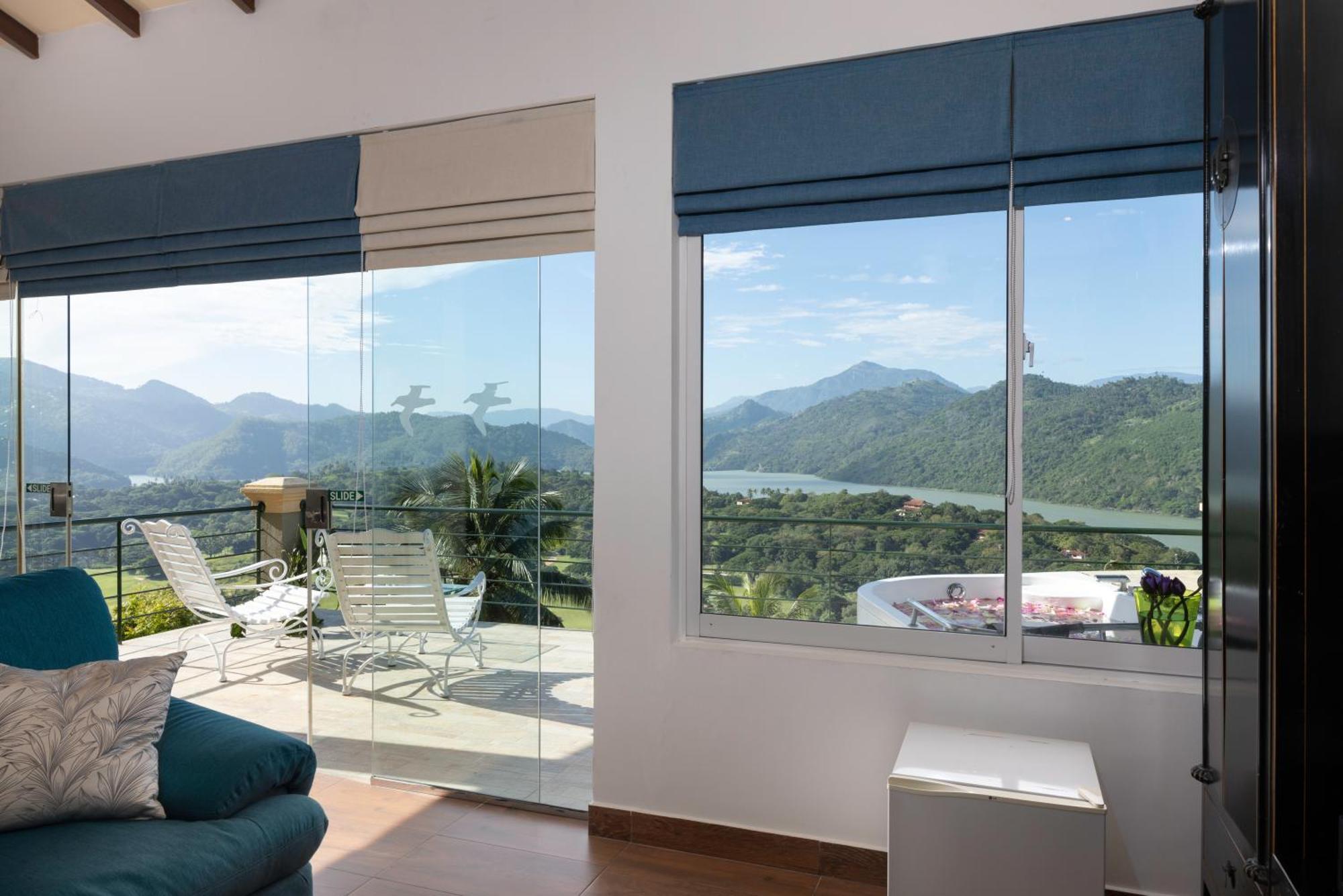 The Albatross, Kandy Digana Dış mekan fotoğraf
